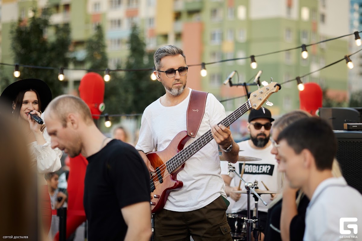 Кавер-группа Funkeys Music Band на открытии ресторана Самурай в Нижнем Новгороде