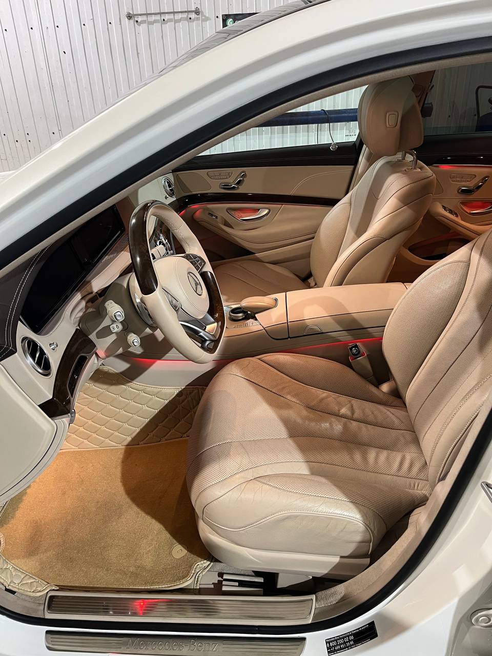 Мерседес w222 LONG гос N221