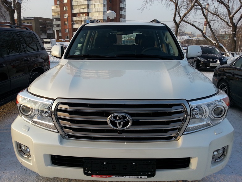 Toyota Land Cruiser 200