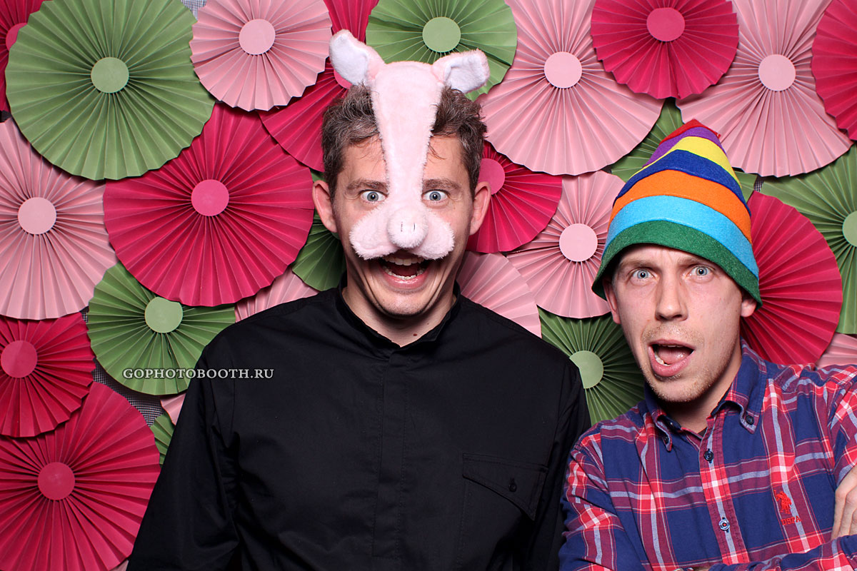 GoPhotoBooth — кадр 4 из 45
