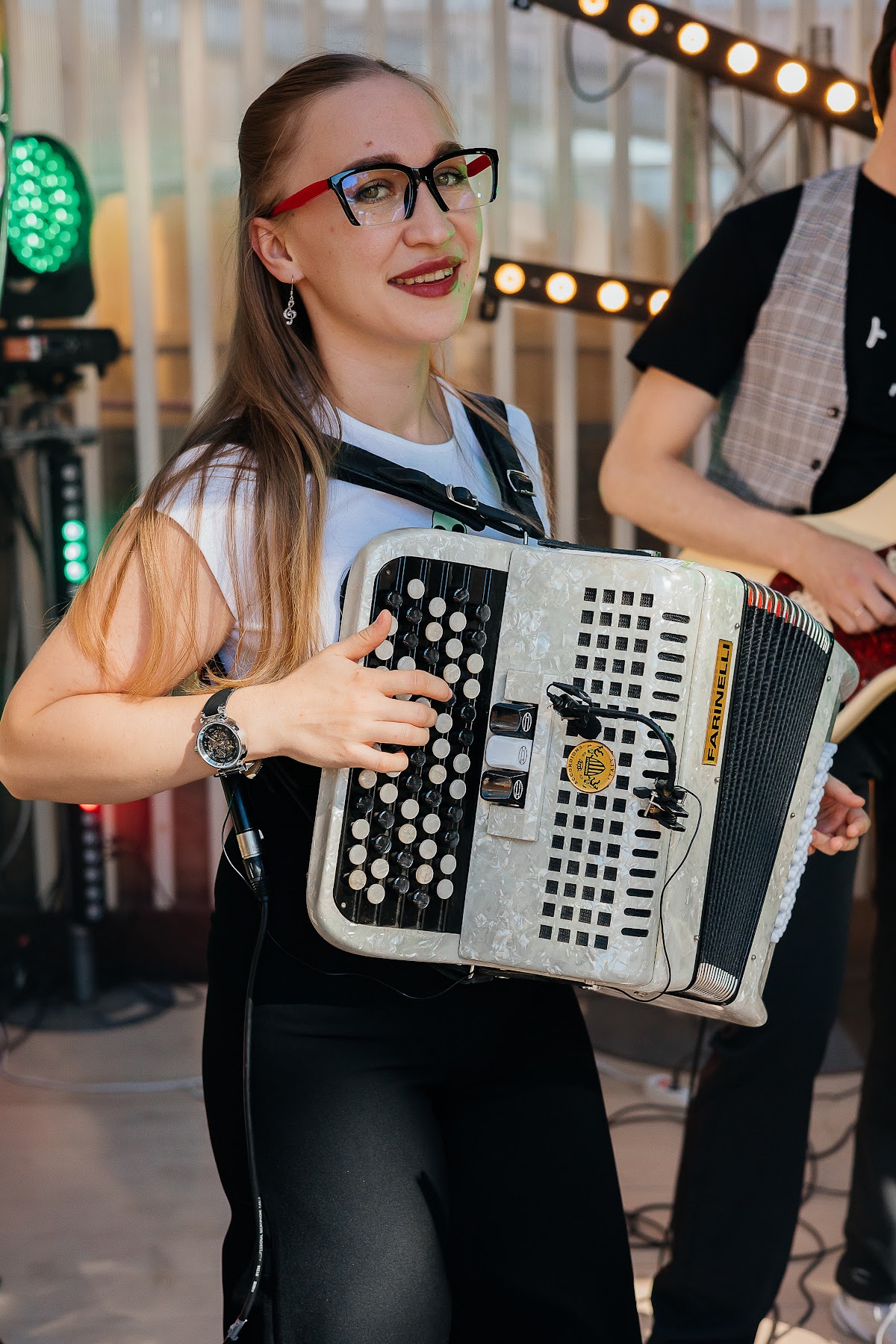 Кадр 64 из 72