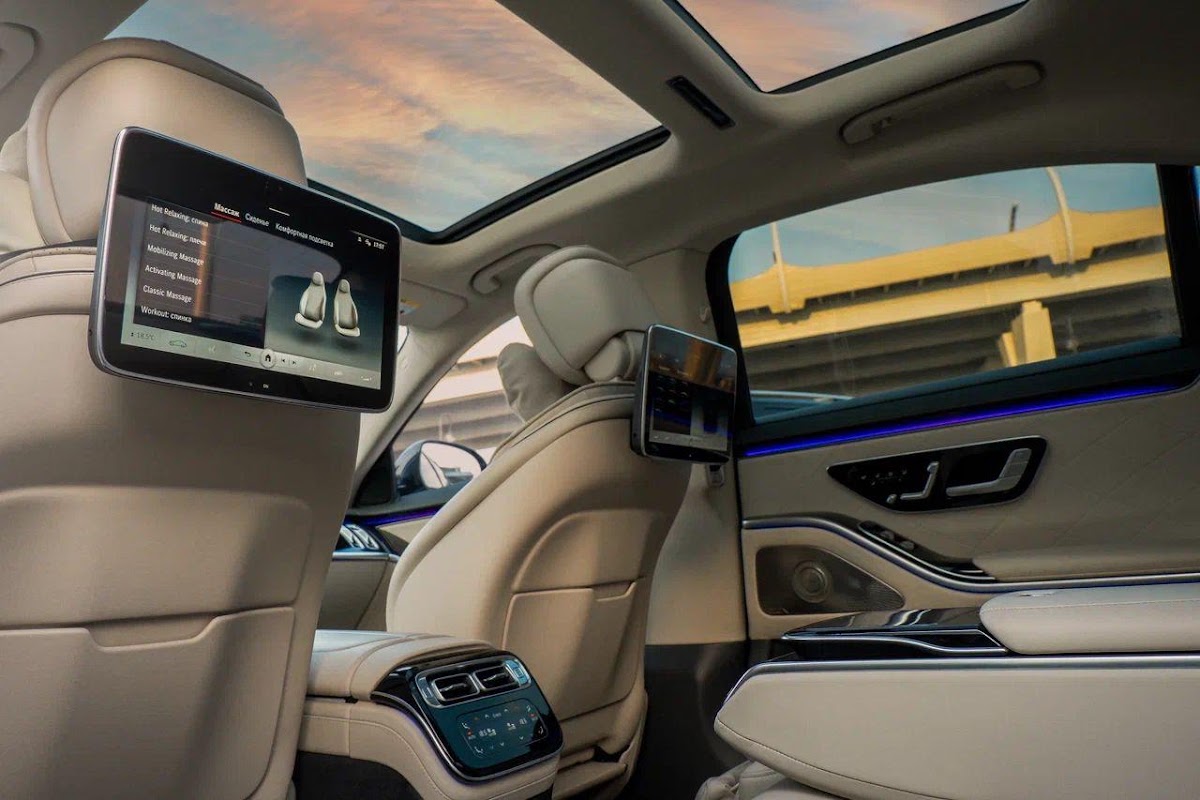 Mercedes-Benz S-class W223