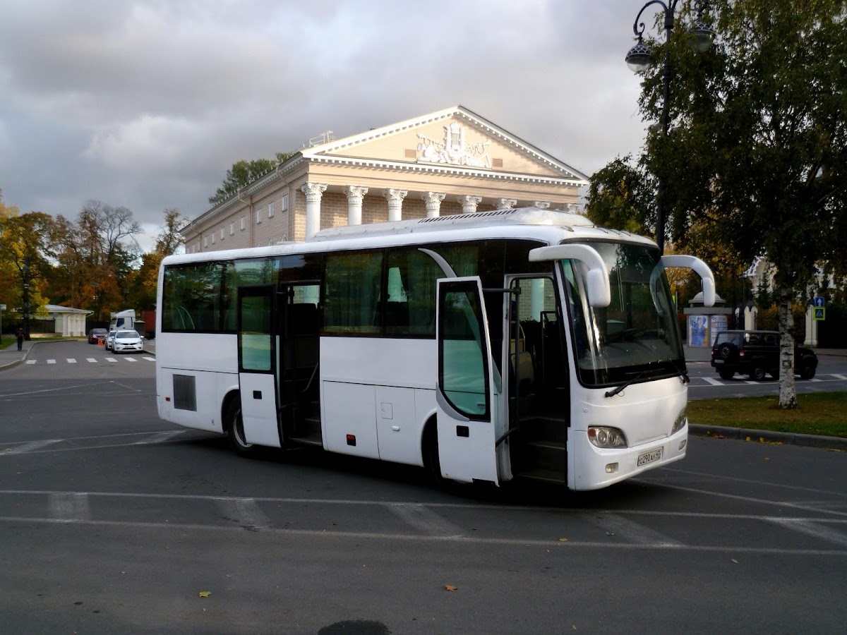 Автобус (35 мест)для гостей