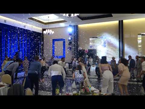 Портфолио: Конфетти