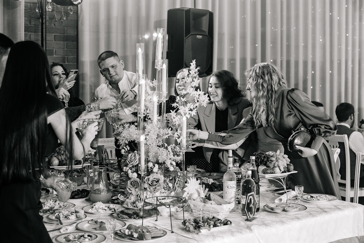 Кадр 143 из 200