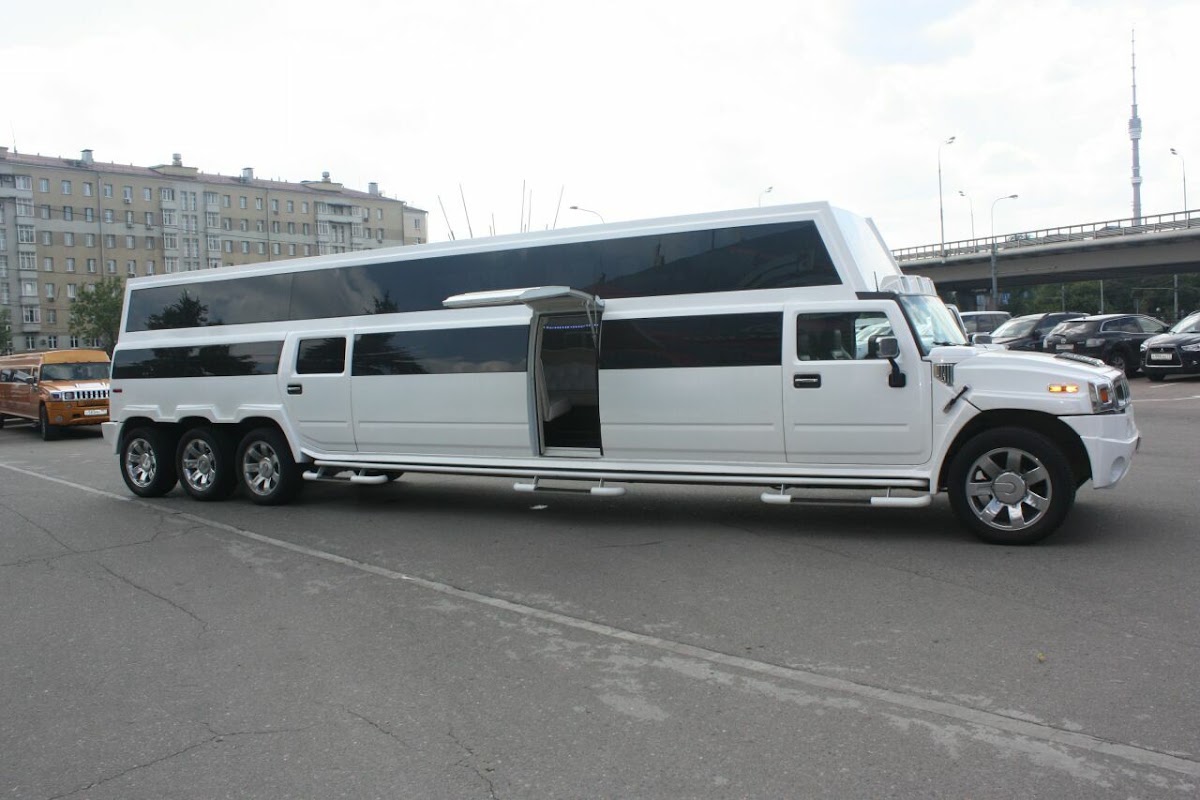Hummer H2 — кадр 2 из 6