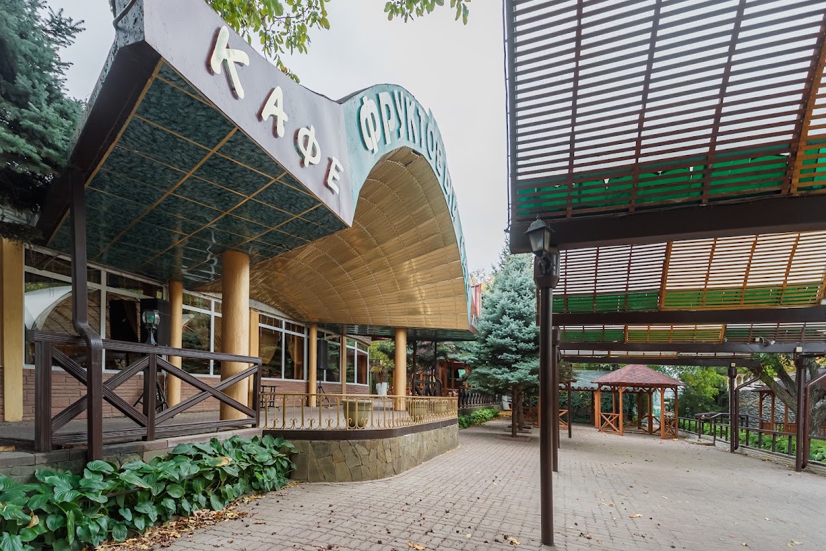 Основной зал