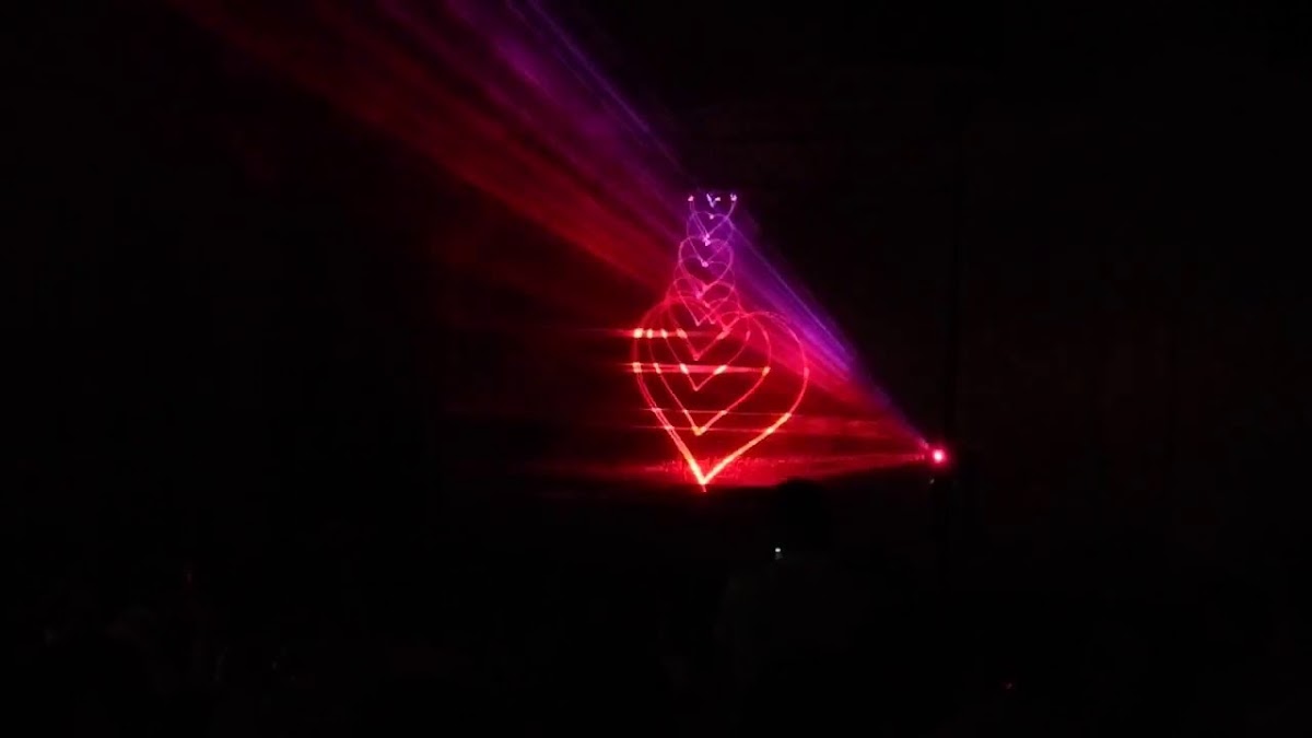 Laserus