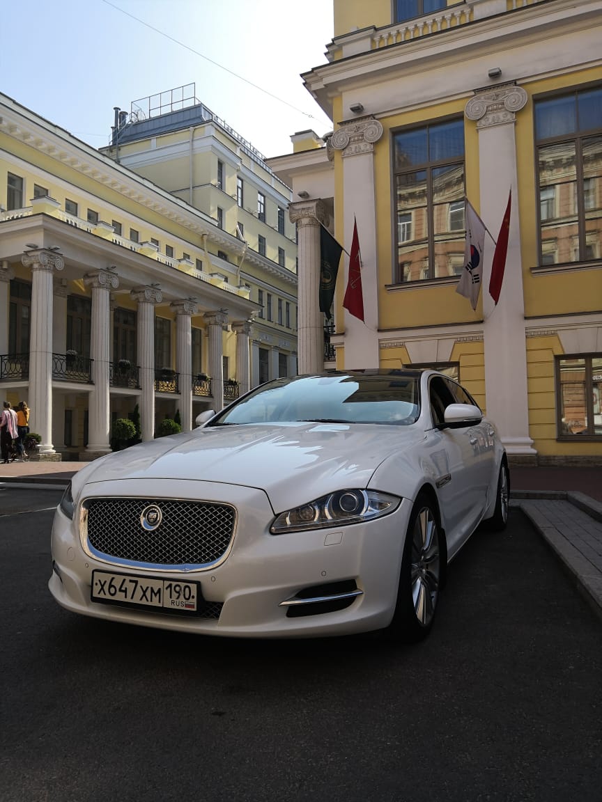 Jaguar XJ Long
