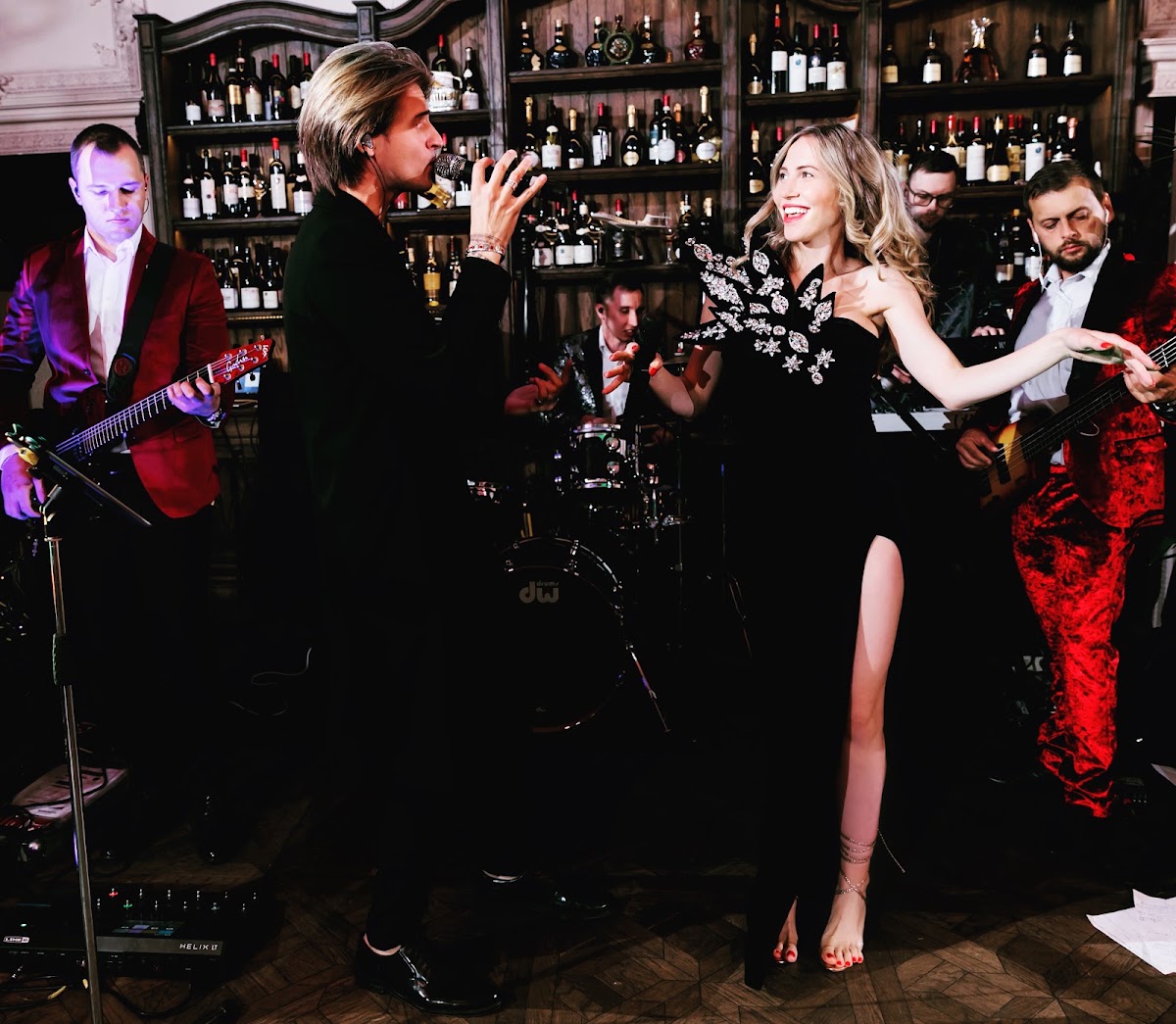 Выступления/гастроли фото и видео  Кавер группа Москва Luxury Band