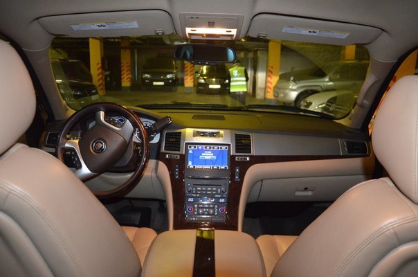 Cadillac Escalade PLATINUM