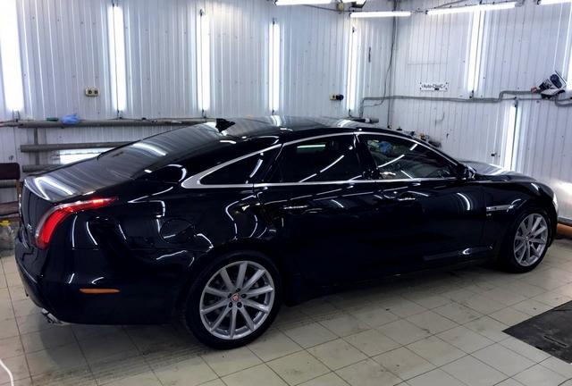 Jaguar XJL